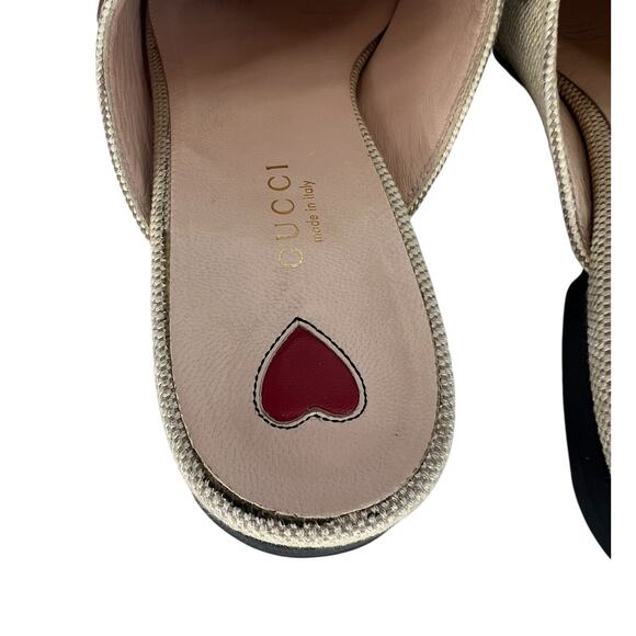 Gucci Canvas Vintage Charlotte Web Princetown Mule Slippers in Sand Cuir - Picture 13 of 16